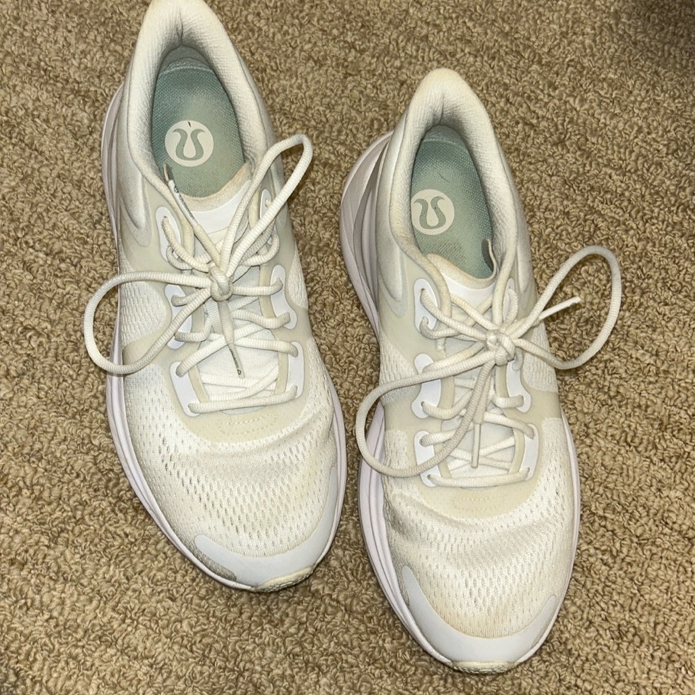 Lululemon white tennis shoes